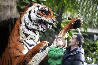 Bricklive Tiger Sculpture